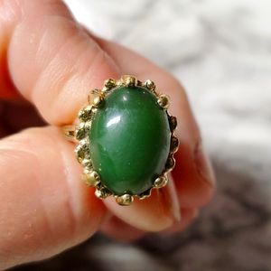 Jade vintage ring